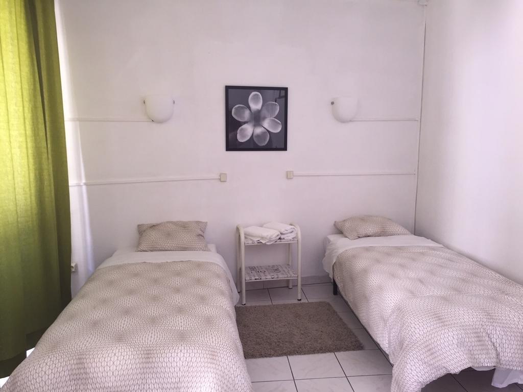 ホテルDuque Lisboa 部屋 写真